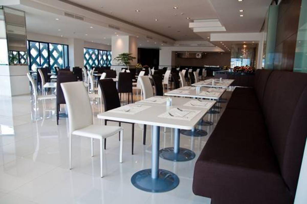 Iyarin @ Tuk Chang Hotel Μπανγκόκ Εξωτερικό φωτογραφία