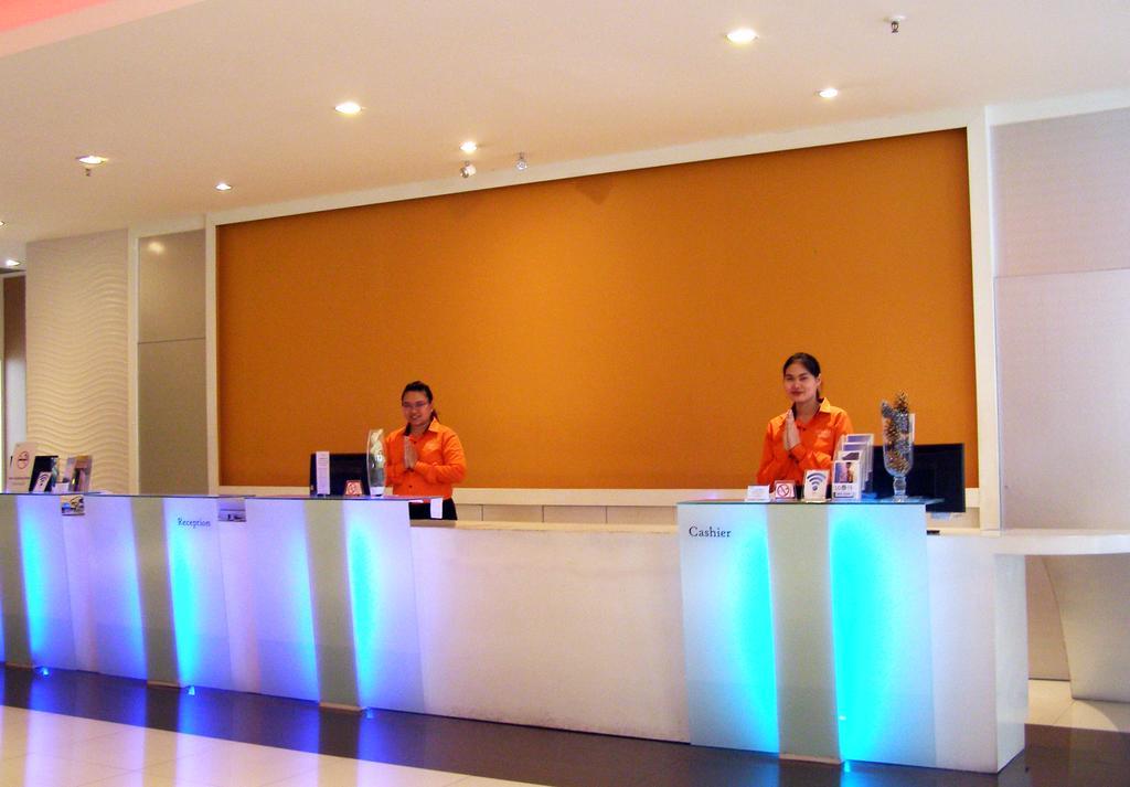 Iyarin @ Tuk Chang Hotel Μπανγκόκ Εξωτερικό φωτογραφία